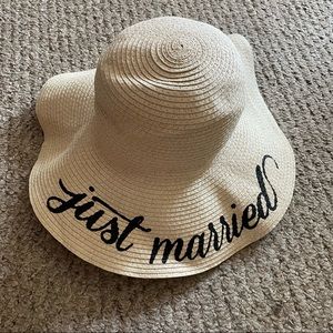 Just Married Floppy Hat
